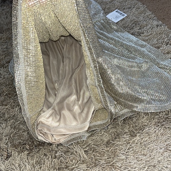 Urban outfitters golden shimmer holiday romper - Picture 2 of 4